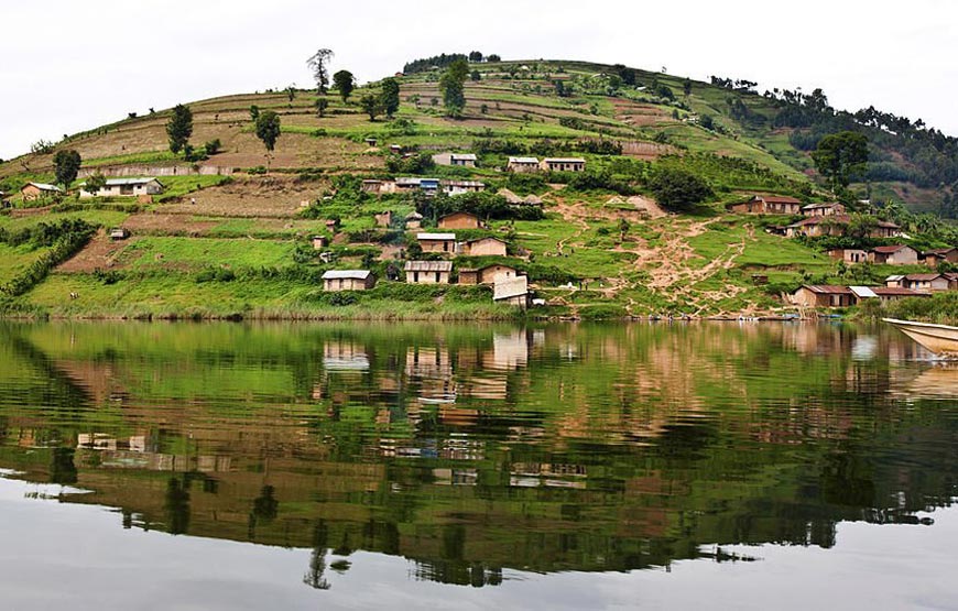 <span> Day 7</span> Lake Bunyonyi to Entebbe Airport 